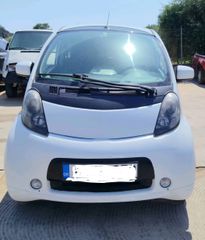 Mitsubishi i-MiEV 2011-thumb-2