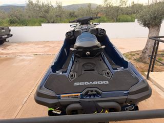 Sea-Doo 2026-thumb-13