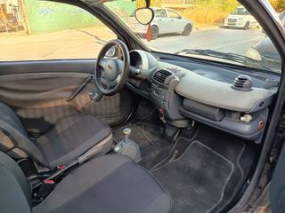 Smart ForTwo 2005 Coupe cdi-thumb-3