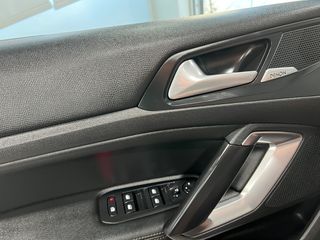 Peugeot 308 2018 AYTOMATO!FACE LIFT!1.5 Blue-HDi Allure!BOOK SERVICE!-thumb-23