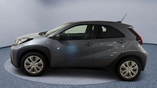 Toyota Aygo 2025 X-Play 1.0 72ps-thumb-4