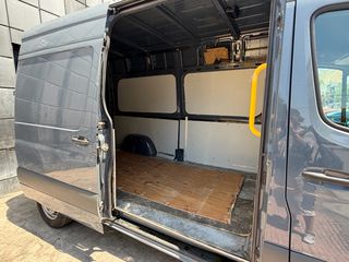 Mercedes-Benz eSprinter 2020 eSPRINTER-thumb-8
