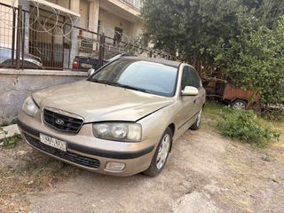 Hyundai Elantra 2003-thumb-1