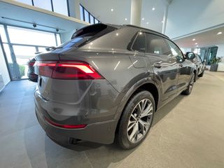 Audi Q8 2026 Q8 3.0TDI Hybrid quattro tiptronic-thumb-8
