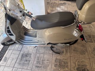 Vespa GTS 125 2024-thumb-3