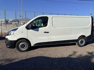 Renault Trafic 2019-thumb-6