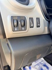Renault Trafic 2019-thumb-12