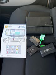 Renault Trafic 2019-thumb-21