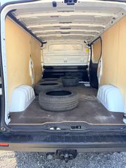 Renault Trafic 2019-thumb-22