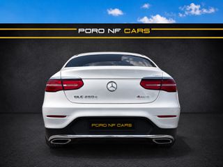 Mercedes-Benz GLC 250 2019 D 4matic-thumb-2