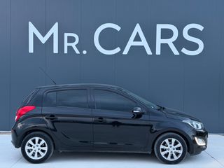 Hyundai i 20 2013 *LED*KLIMA*ΘΕΡΜΑΙΝΟΜΕΝΑ*