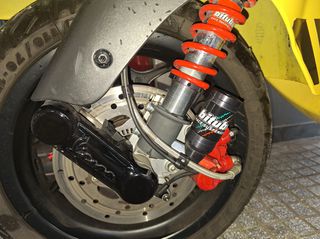 Piaggio Vespa GTS 300 2017 SUPER SPORT-thumb-14