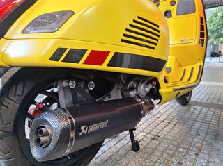 Piaggio Vespa GTS 300 2017 SUPER SPORT-thumb-22