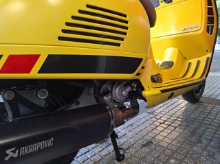 Piaggio Vespa GTS 300 2017 SUPER SPORT-thumb-26