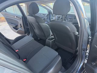 Renault Megane 2016-thumb-17