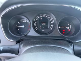 Renault Megane 2016-thumb-24