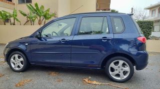 Mazda 2 2004-thumb-4