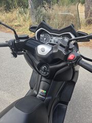 Yamaha XMAX 400 2019-thumb-11