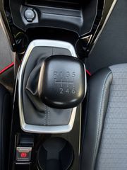 Peugeot 208 2020 1.2 PureTech Turbo 101 hp Allure Version-thumb-12