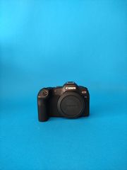 Canon EOS R8-thumb-2