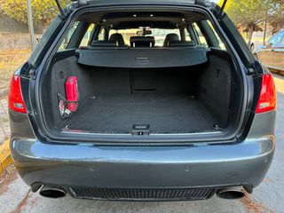 Audi RS4 2008 Avant-thumb-9