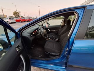 Peugeot 308 2008 1.4 16V 95PS-thumb-16