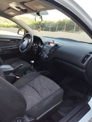 Kia Ceed / cee'd 2009-thumb-7