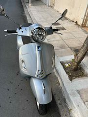 Vespa GTS 300 2021