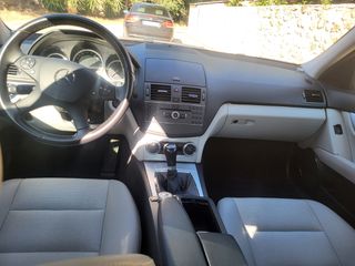 Mercedes-Benz C 180 2009 C180  1.6  KOMPRESSOR BLUE EFFICIENCY 156 PS-thumb-40