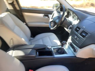 Mercedes-Benz C 180 2009 C180  1.6  KOMPRESSOR BLUE EFFICIENCY 156 PS-thumb-48