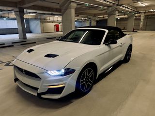 Ford Mustang 2019-thumb-2