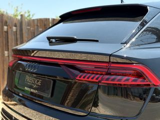 Audi Q8 2022 RSQ8 - 60 TFSIe - S LINE-thumb-11