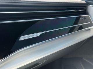 Audi Q8 2022 RSQ8 - 60 TFSIe - S LINE-thumb-28