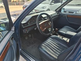 Mercedes-Benz E 250 1986 Diesel 250D Klima..!!-thumb-9
