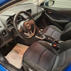Mazda 2 2016 SKYACTIV-thumb-9