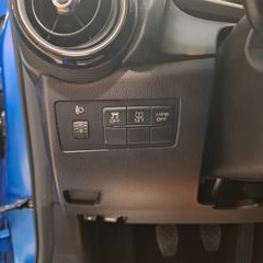 Mazda 2 2016 SKYACTIV-thumb-11