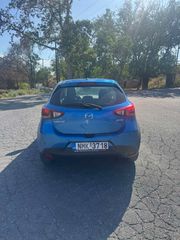 Mazda 2 2016 SKYACTIV-thumb-5