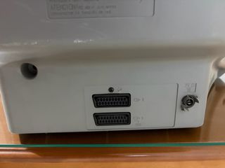 Samsung CRT TV-thumb-2