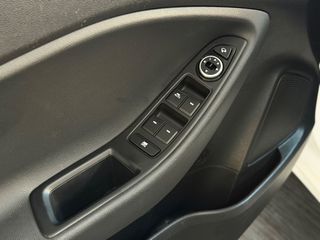 Hyundai i 20 2016 1.1 CRDI | YES!-thumb-32