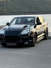 Porche Cayenne Turbo-thumb-1