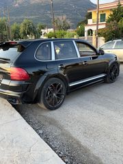 Porche Cayenne Turbo-thumb-4
