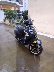 Vespa GTS Super Tech 300 2023 Gts300-thumb-1