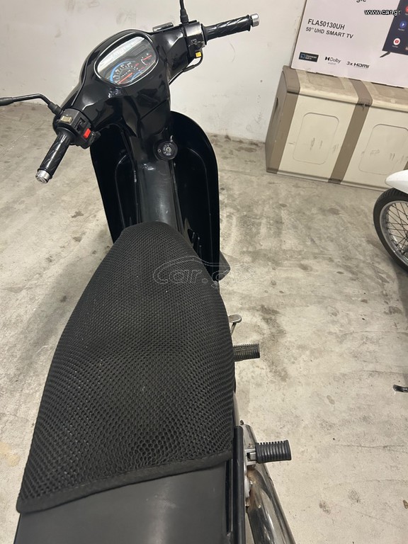 Modenas Kriss 2002