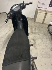 Modenas Kriss 2002