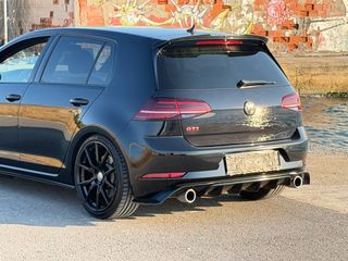 Volkswagen Golf 2018 gti-thumb-5
