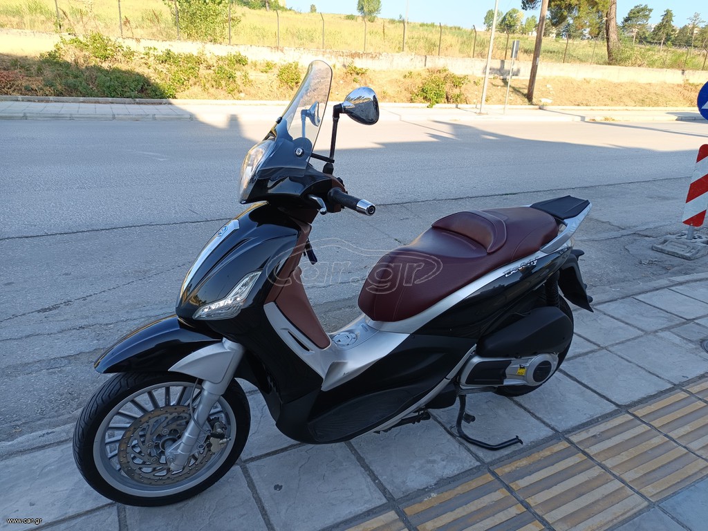 Piaggio Beverly 300i 2015