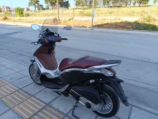 Piaggio Beverly 300i 2015-thumb-2