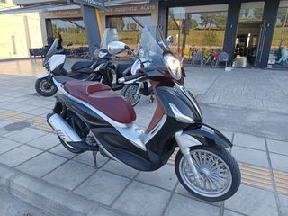 Piaggio Beverly 300i 2015-thumb-5