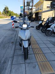 Piaggio Beverly 300i 2017-thumb-5