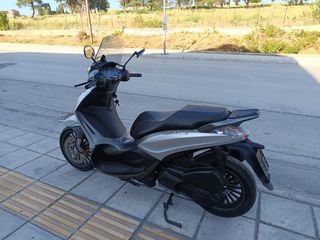Piaggio Beverly 300i 2017-thumb-7